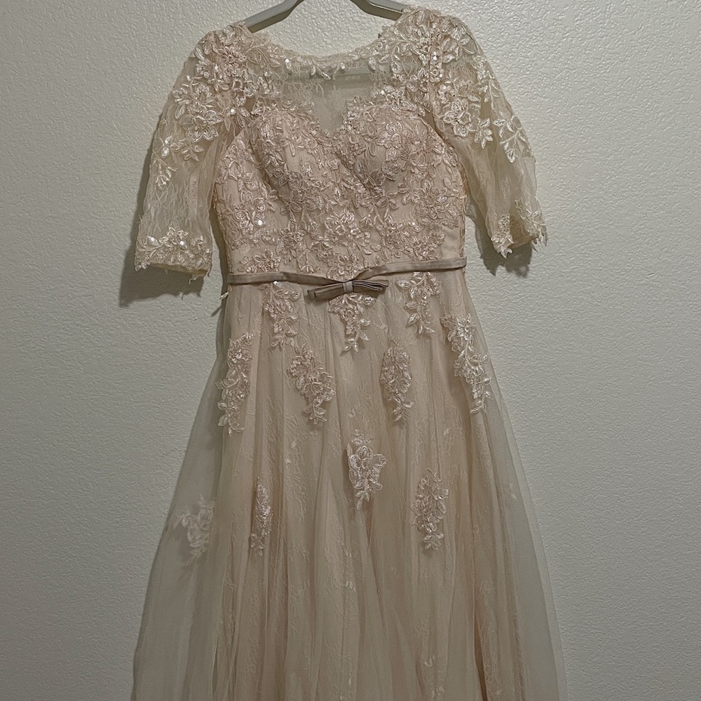 Beige maxi prom dress with corset back detailing